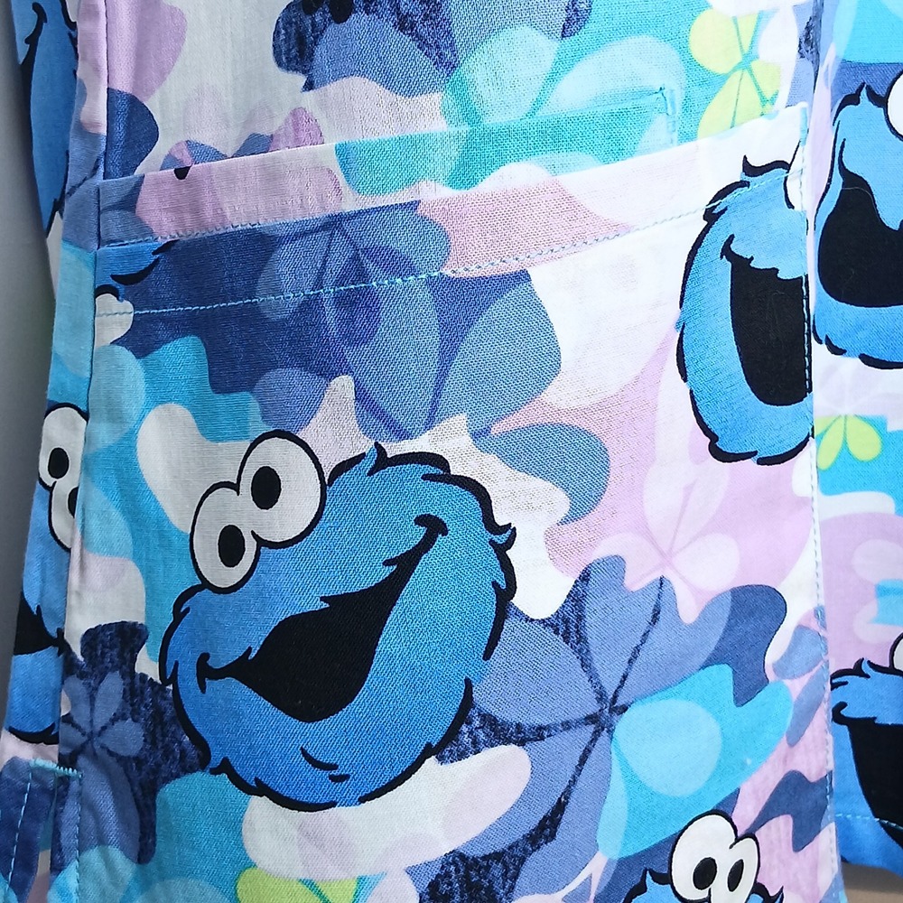 Sesame Street Cookie Monster Women S Scrub Top Cotton Floral Kidcore Y2K Medical - Picture 5 of 10